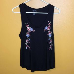 Rue 21 Black Floral Embroidered Tank Top, M